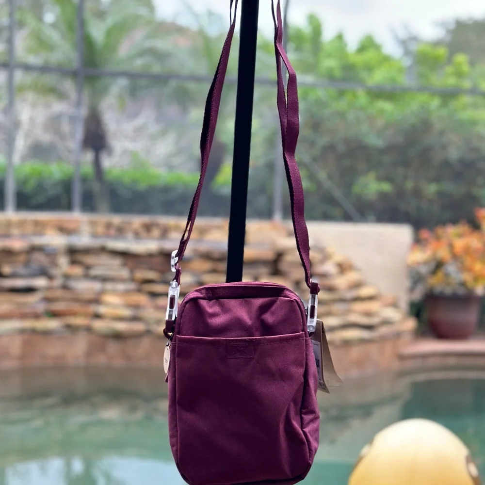 NIKE ELEMENTAL PREMIUM‎ CROSSBODY BAG DN2557-681